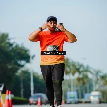 Runner Photo 6914520