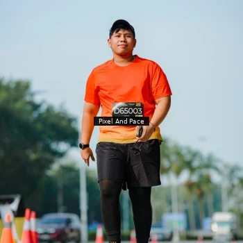 Runner Photo 6914522
