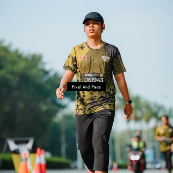 Runner Photo 6914536