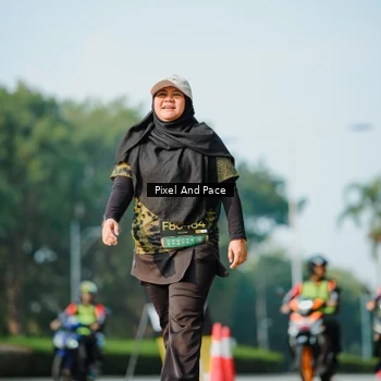 Runner Photo 6914610