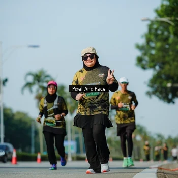 Runner Photo 6914646