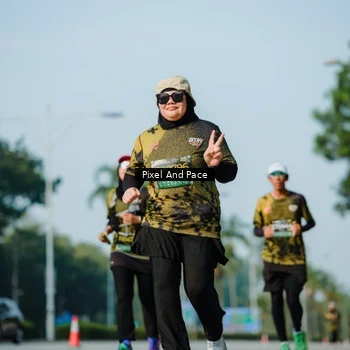Runner Photo 6914651