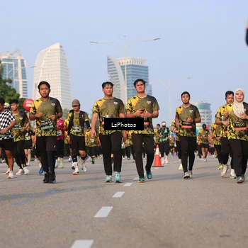 Runner Photo 6914731