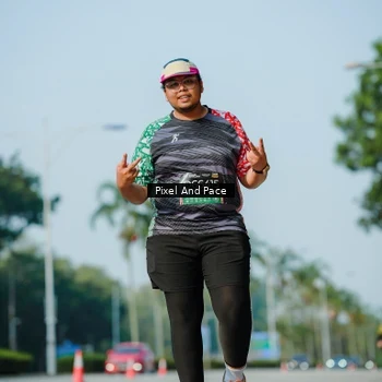 Runner Photo 6914772