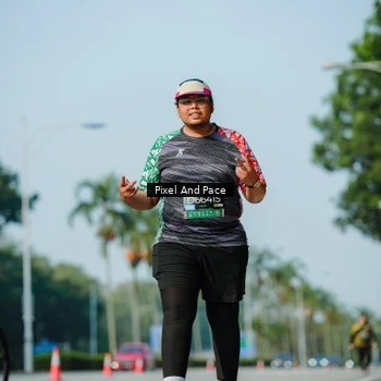 Runner Photo 6914779