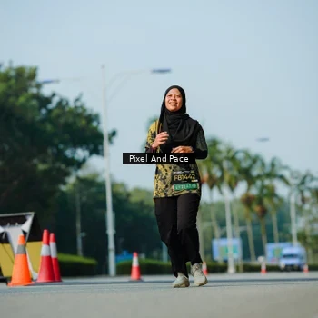 Runner Photo 6914796