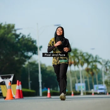 Runner Photo 6914799