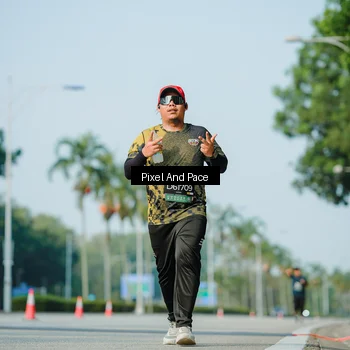 Runner Photo 6914813