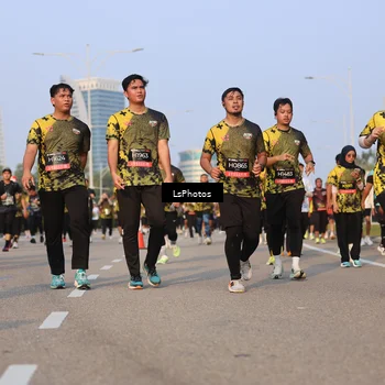 Runner Photo 6914817
