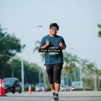 Runner Photo 6914824