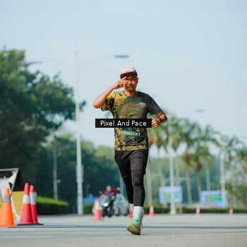 Runner Photo 6914839