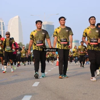 Runner Photo 6914844