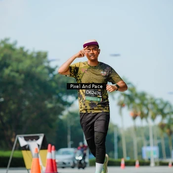 Runner Photo 6914856