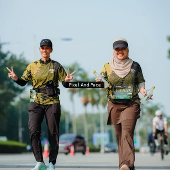 Runner Photo 6914905