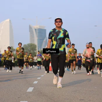 Runner Photo 6914921