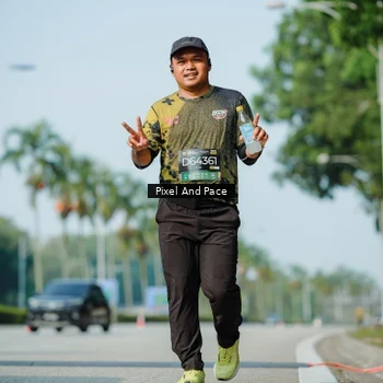 Runner Photo 6914924