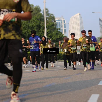 Runner Photo 6914977