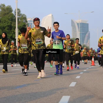Runner Photo 6914994