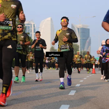 Runner Photo 6915038