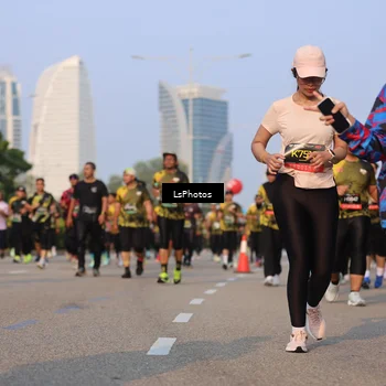 Runner Photo 6915076