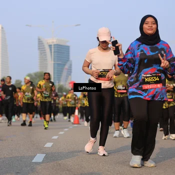 Runner Photo 6915138