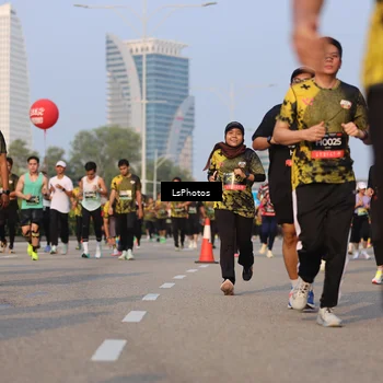 Runner Photo 6915226