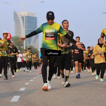 Runner Photo 6915233
