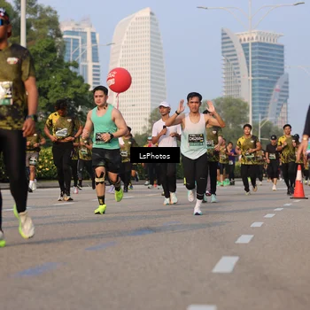 Runner Photo 6915277