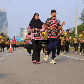 Runner Photo 6915315