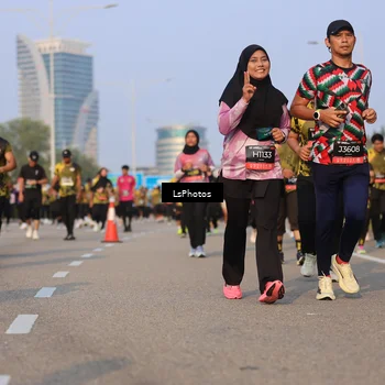 Runner Photo 6915324