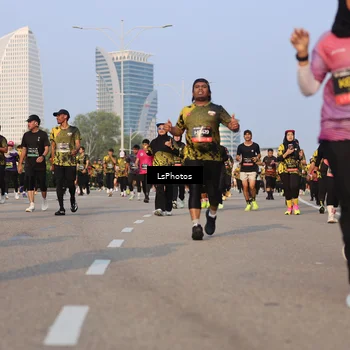 Runner Photo 6915386