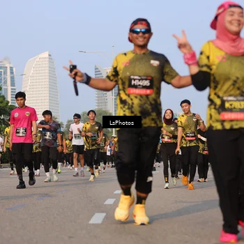 Runner Photo 6915478