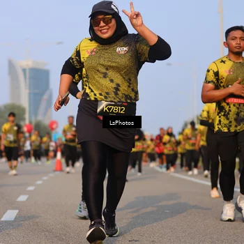 Runner Photo 6915669