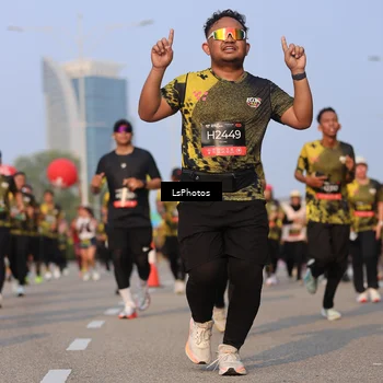 Runner Photo 6915714