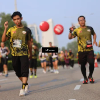 Runner Photo 6915733