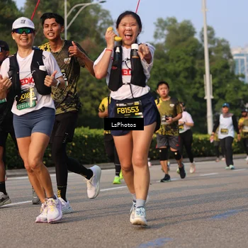 Runner Photo 6915744