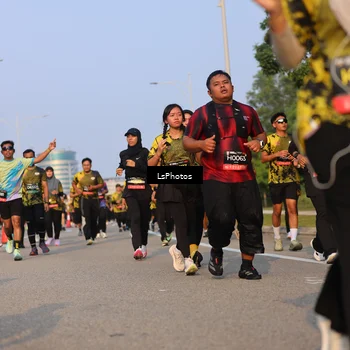 Runner Photo 6915759