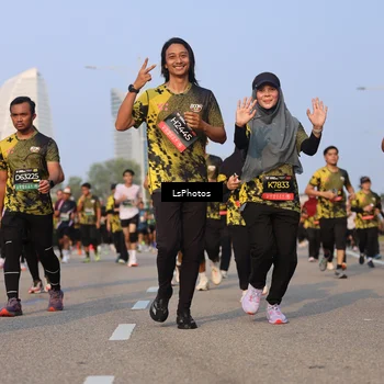 Runner Photo 6915763