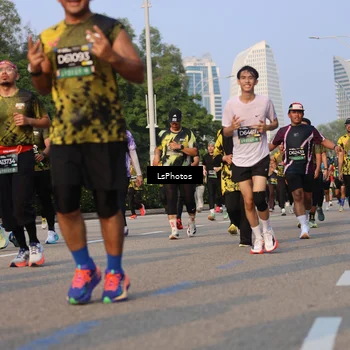 Runner Photo 6915791