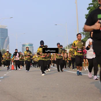 Runner Photo 6915797