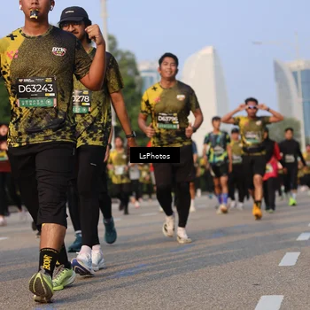 Runner Photo 6915799