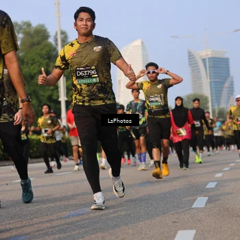 Runner Photo 6915802