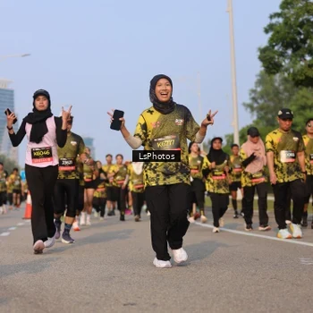 Runner Photo 6915809