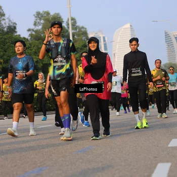 Runner Photo 6915815