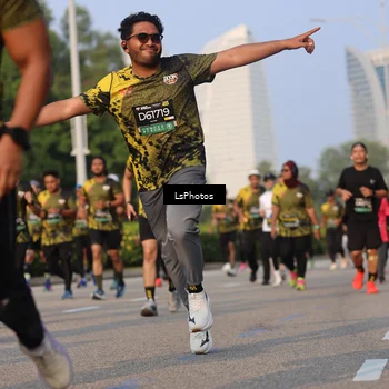 Runner Photo 6915851