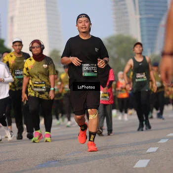Runner Photo 6915855