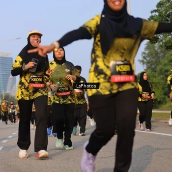 Runner Photo 6915864