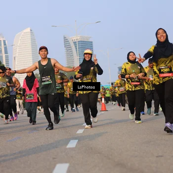 Runner Photo 6915871