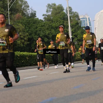 Runner Photo 6915889