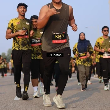 Runner Photo 6915917